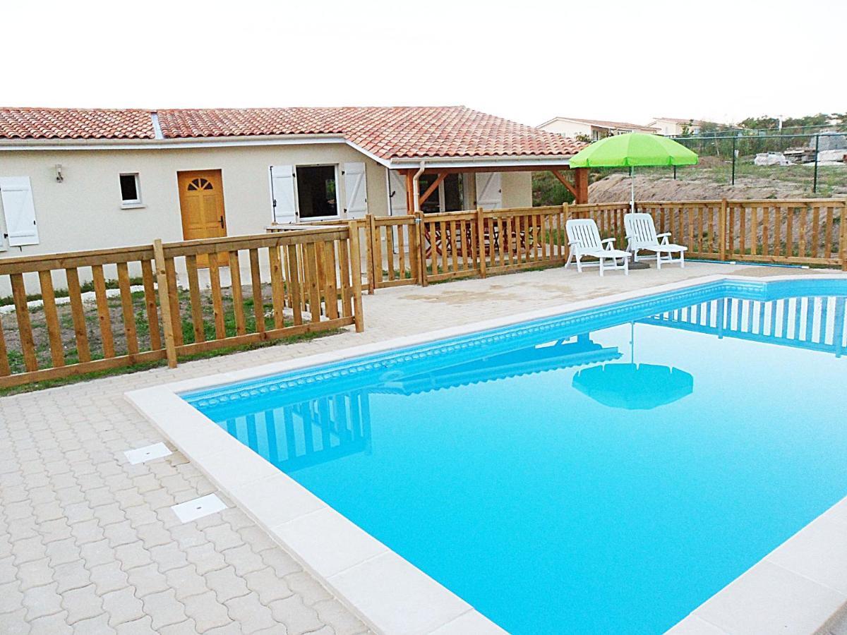 Etang Vallier Resort Brossac Oda fotoğraf
