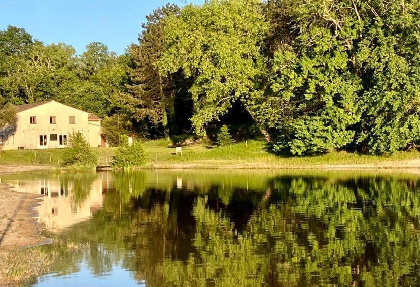 Etang Vallier Resort Brossac Dış mekan fotoğraf