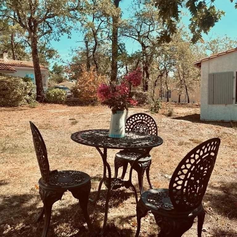 Etang Vallier Resort Brossac Dış mekan fotoğraf
