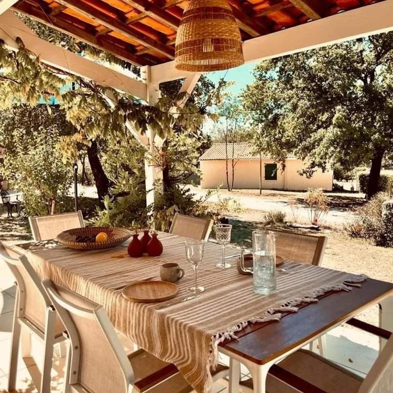 Etang Vallier Resort Brossac Dış mekan fotoğraf