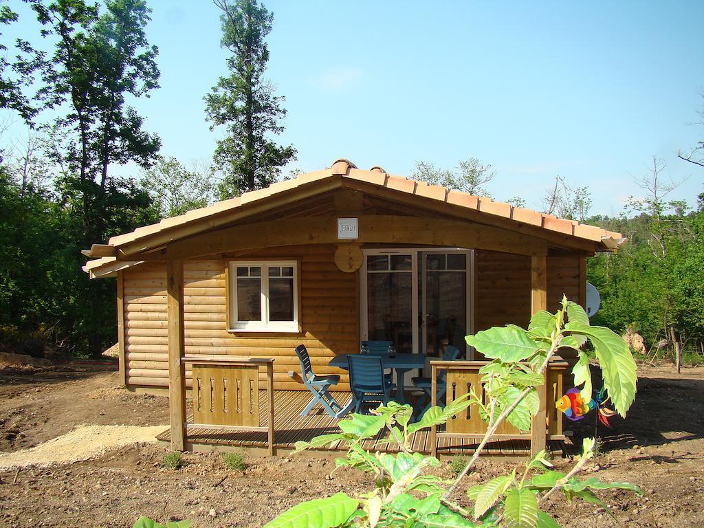 Etang Vallier Resort Brossac Oda fotoğraf