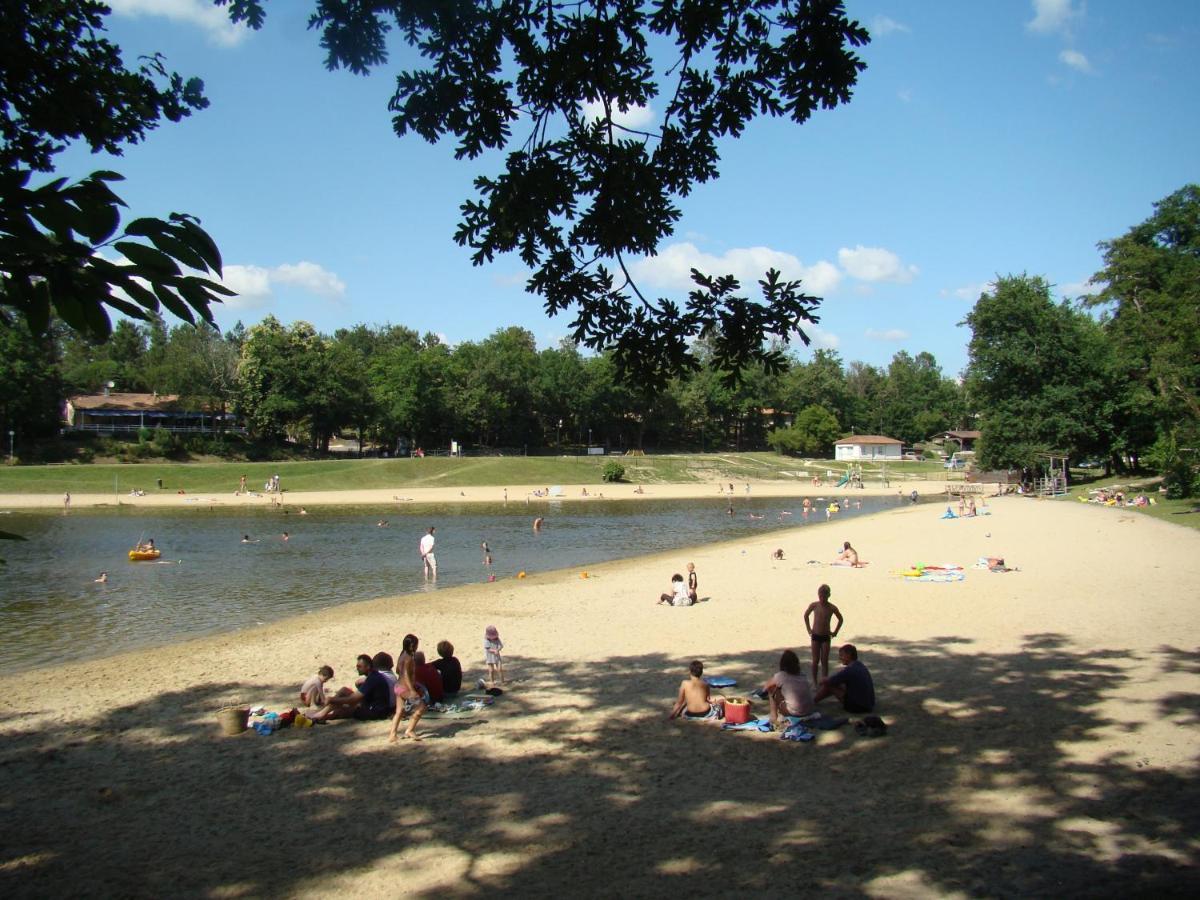 Etang Vallier Resort Brossac Dış mekan fotoğraf